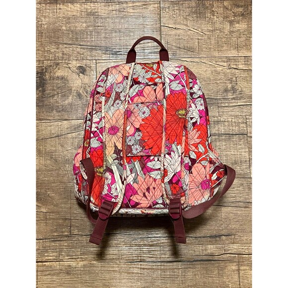 Vera Bradley keep Charged campus tech backpack floral - Picture 3 of 11